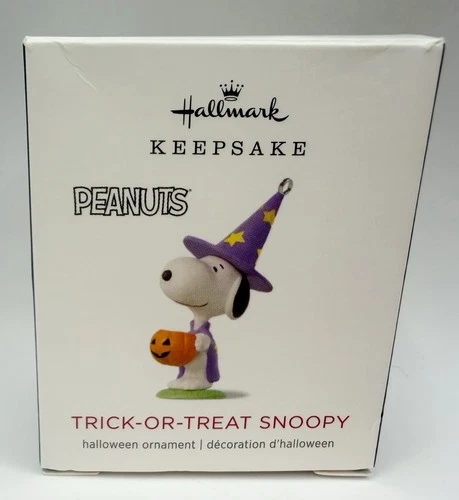 Hallmark Keepsake Halloween Trick-Or-Treat Snoopy MINIATURE Ornament 2018