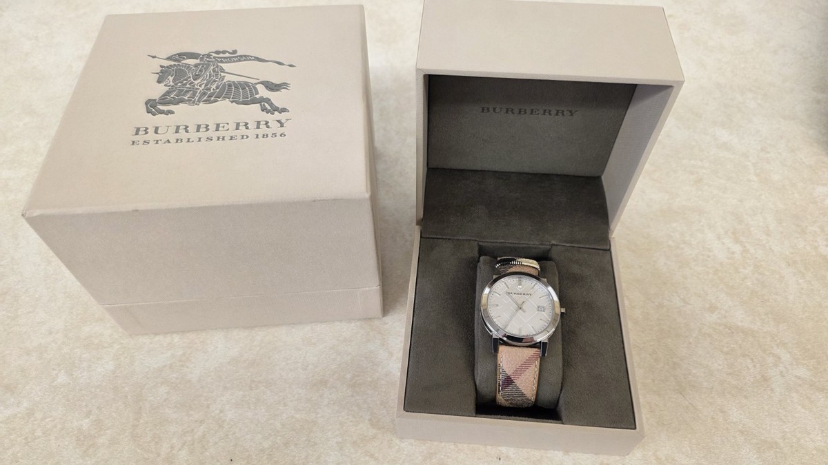 New Burberry City Haymarket BU9025 Wrist Watch Unisex W/box