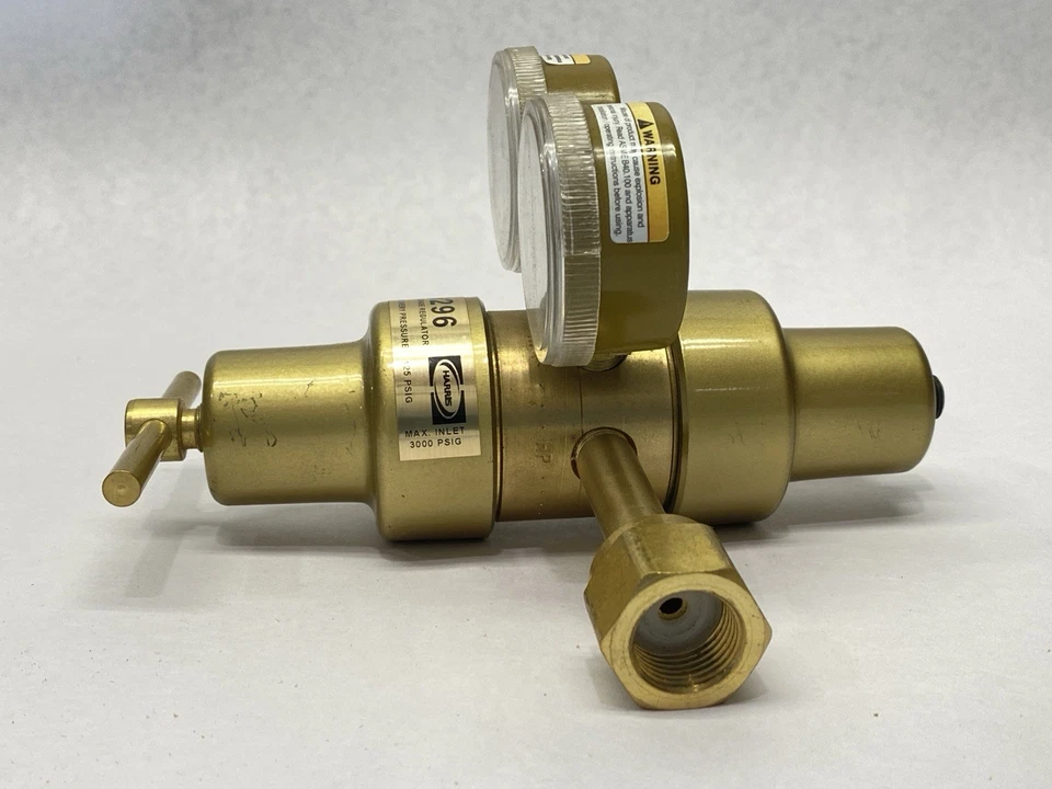 Regulador de gas multietapa Harris 9296 3000 PSIG Max Foto 3 de 4
