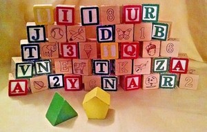 WOODEN BLOCKS SET 40 LETTER NUMBER TRIANGLE PENTAGON ALPHABET GUC BUILDING PLAY.