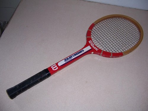Raqueta Wilson T2000 jimmy Connors de segunda mano por 55 EUR en Madrid en WALLAPOP Raqueta Wilson T2000 jimmy Connors de segunda mano por 55 EUR en Madrid en WALLAPOP