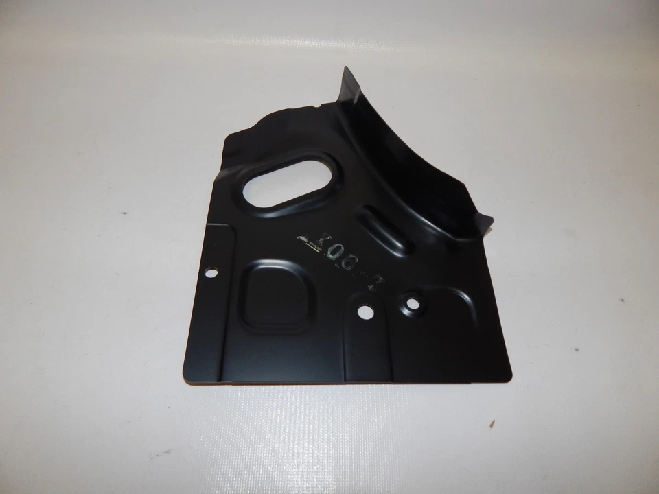 Nuevo OEM 1995-1999 Honda Odyssey Isuzu Panel de carrocería trasero izquierdo Soporte de refuerzo Foto 2 de 4