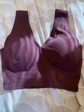 TRUE and CO Everybody V Neck Maroon Wireless Padded Bralette Bra Womens SZ M