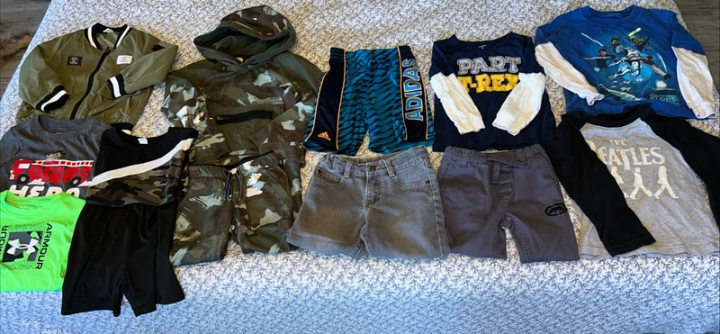  lot  mixed brands jeans tops shirts