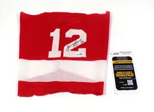 Jimmy Carson Signed Cut Jersey Sleeve Red Wings JSA Auto DA070203