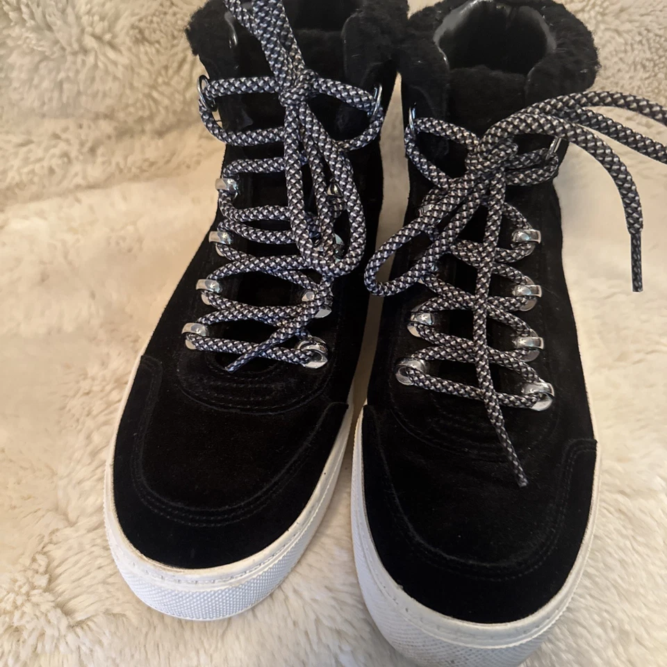 Zapatilla deportiva de gamuza Marc Fisher Summa negra 8,5 - rara vez usada Foto 2 de 4