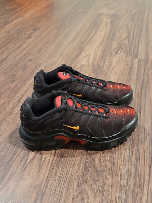 air max plus black magma