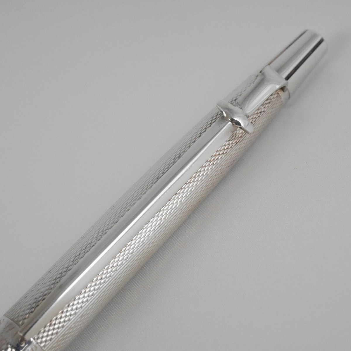 CARAN d'ACHE CdA MADISON Silver Plated Barley Ballpoint Pen