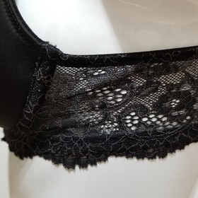 Victoria's Secret bra 34B Dream Angels Lined Demi black floral lace convertible