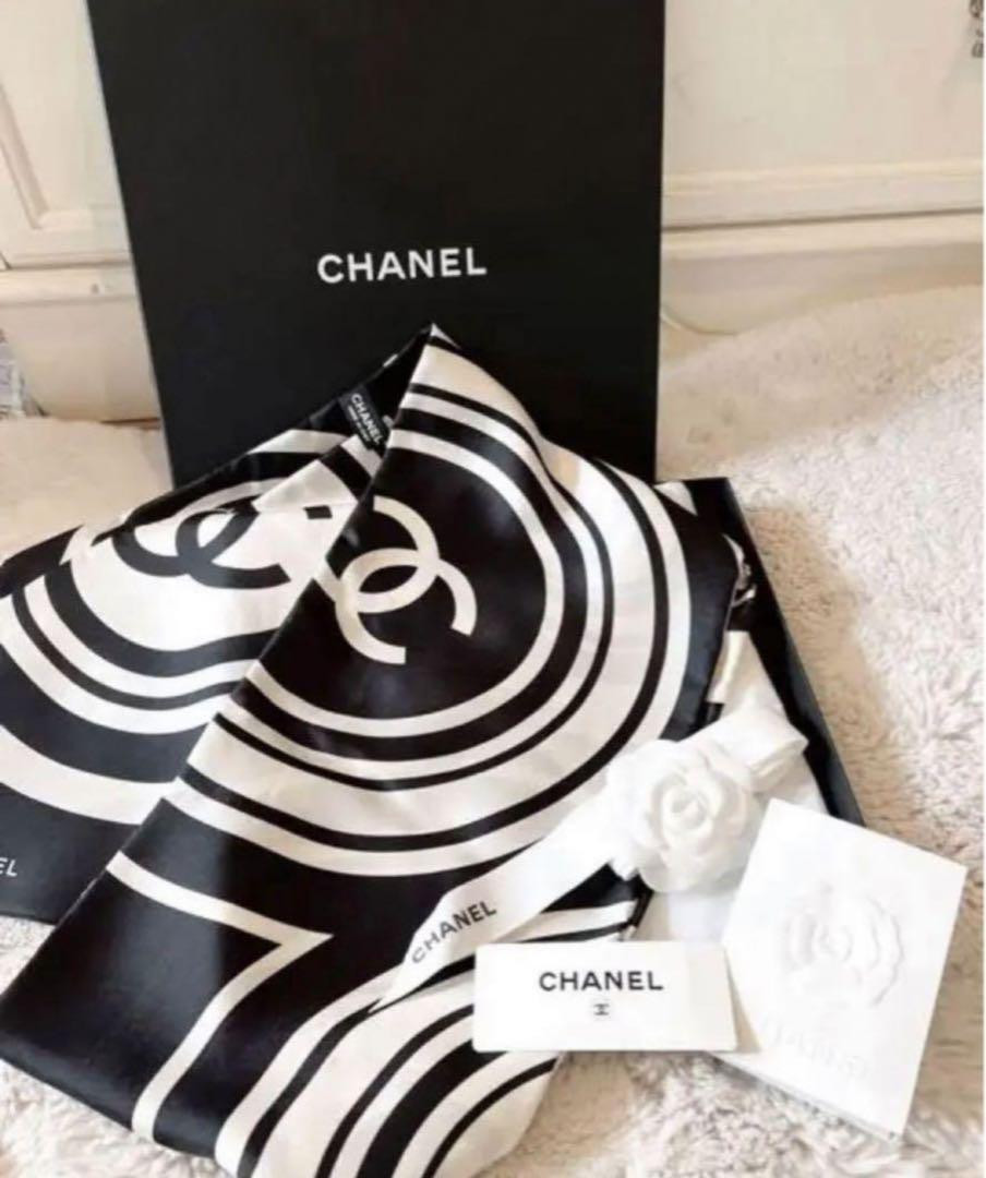 Chanel Limited Edition Coco Mark Scarf - Rare Design Chanel Limited Edition Coco Mark Scarf - Rare Design