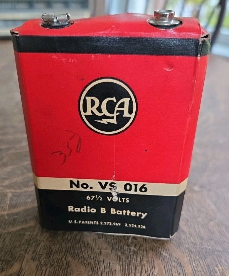 Vintage RCA No. VS 016 67.5 Volt "B" Tube Radio Battery For Display Only