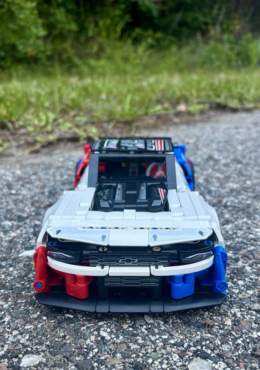※シャロン様以外の方の購入はお控えください。 LEGO Technic Pre-Built NASCAR Next Gen Chevrolet Camaro ZL1 (42153