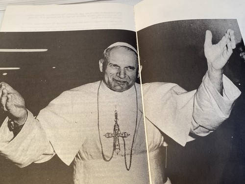The Man from Poland Pope John Paul II PB Book by Jef De Roek 1st Ed 1979 - Picture 17 of 18