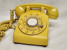 Vintage 1970's Stromberg Carlson Yellow Harvest Gold Rotary Dial Desk Phone