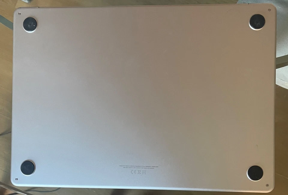 Apple MacBook Air 15" M2 · 8GB · 256GB, foto 3 di 4