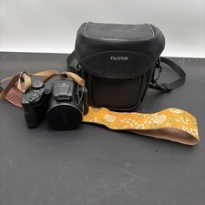 Fujifilm FinePix S8600 Digital Camera 36x Optical Zoom w/ Art Tribute Strap /Bag
