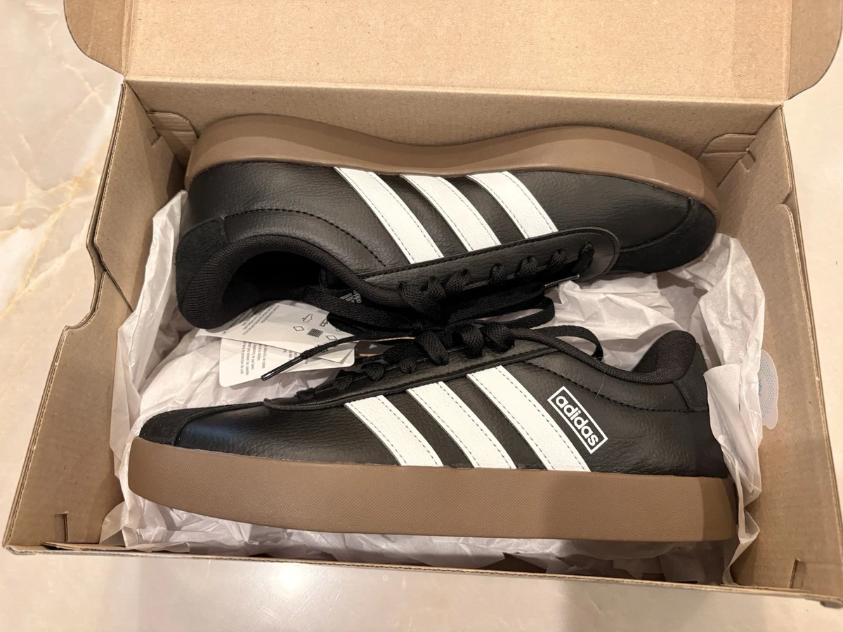 adidas gazelle silver green womens Men's Wide Fit adidas Runfalcon 5 Walking/Running Sneakers, Black/White / 10.5 / 2E main image 0