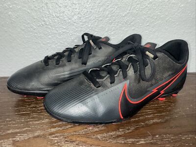 Nike Jr Vapor 13 Club FG MG Size 6Y Soccer Shoes Black Red AT8161-060