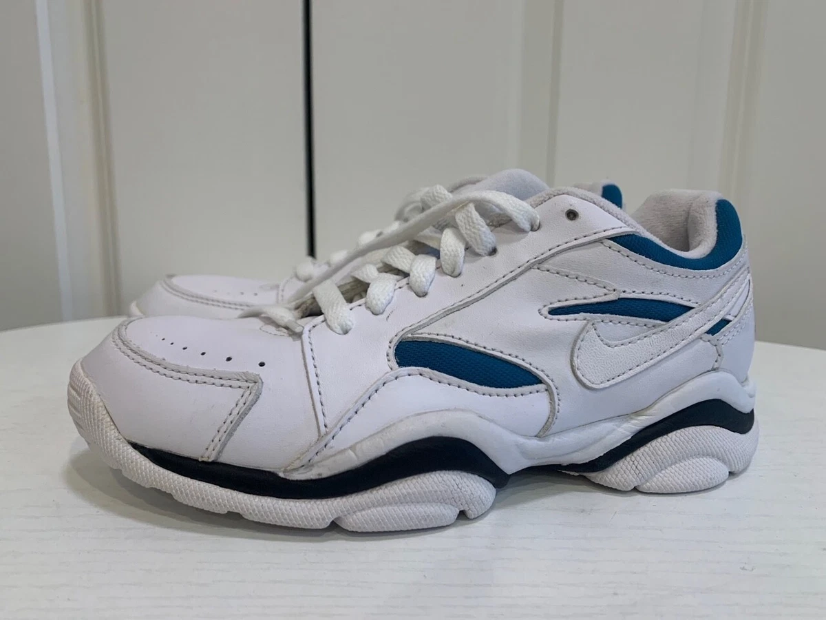 Vintage 1990 s Nike Cross Trainer Cross Training Sneakers VNDS US