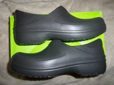 Crocs Neria Pro 2 Black Women's Clog Work Nursing Shoe Non-slip 11 New