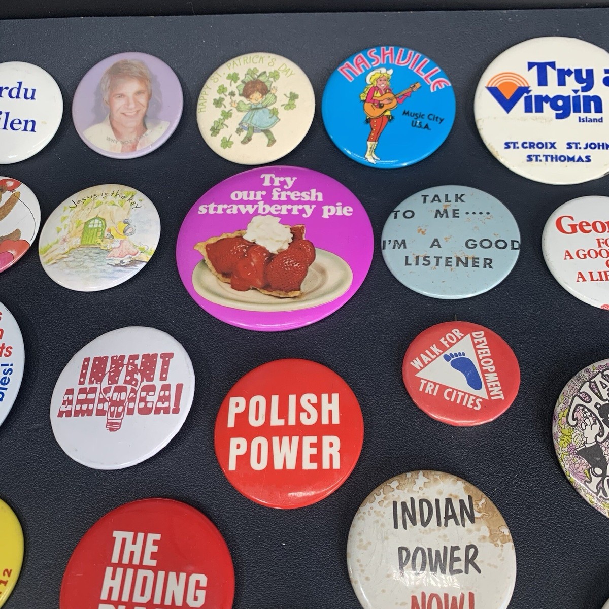 Vintage Pin Buttons Lot Of 40, 60s 70s 80s 90s 1” To 6” Hallmark