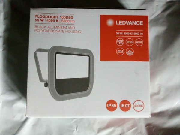 FLOODLIGHT 50 W 4000 K IP65 BK LED LEDVANCE NUEVO CON CAJA