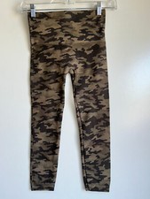 NEW SPANX Seamless Camo Leggings Size Small