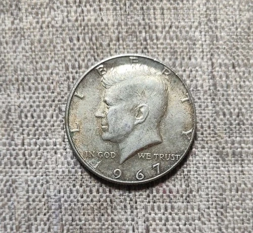 1967 Kennedy Half Dollar  40% Silver Coin ~ Free Shipping!