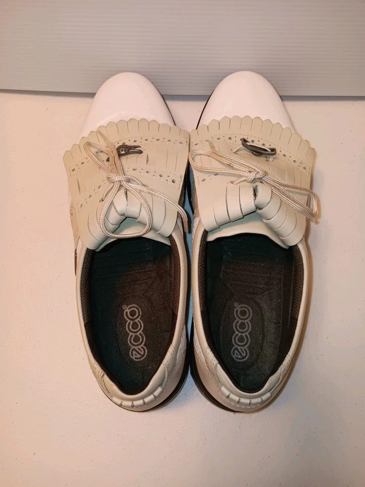 Ecco Gore-tex 女式白色透明皮革高尔夫鞋 8 码丹麦制造 — 第 2/4 张图片