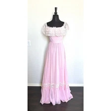 Vintage Prairie dress SZ S Lorrie Deb Pink Lace Gauzy Ruffles Lined Union Made
