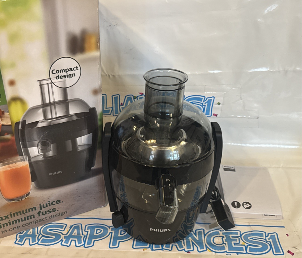 Philips Viva Collection centrifugal juicer, 500 W, (HR1832