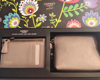 Osprey London Leder Kartenetui und Etui Kosmetiktasche Set in Stone Neu Verpackt 