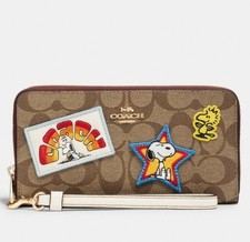 COACH X Peanuts Long Zip Around Wallet In Signature Canvas/Varsity Patches - NWT