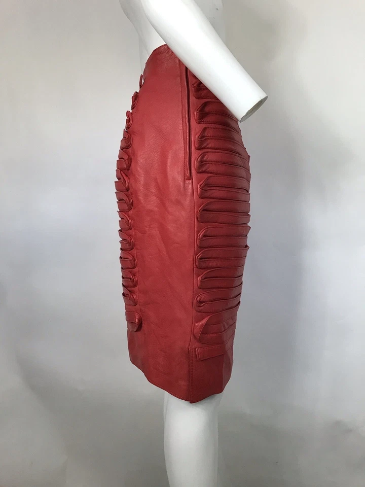 Falda De Colección Gianni Versace Cuero Rojo S Foto 3 de 4