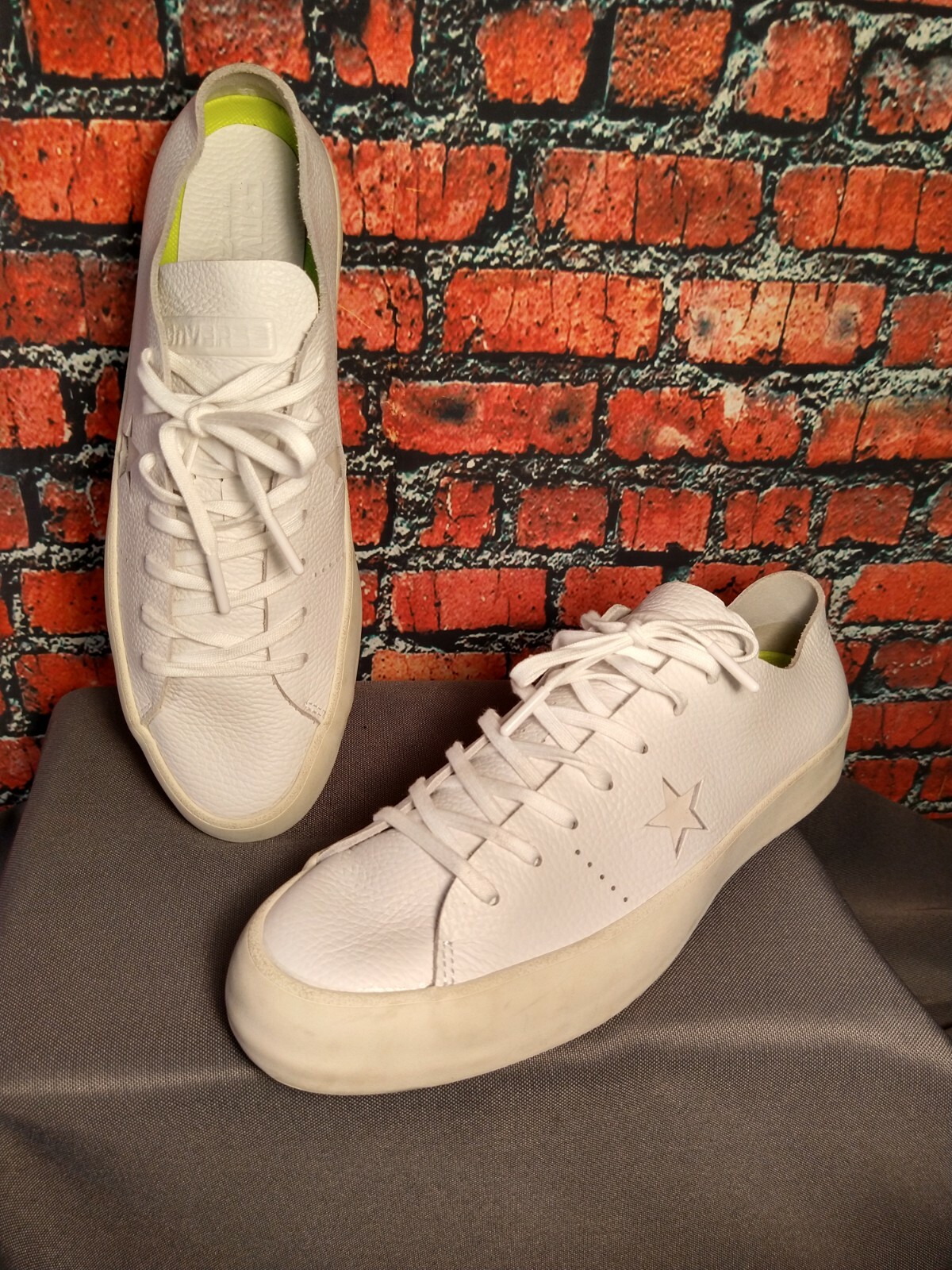 kirkland tennis shoes