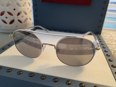 BCBGMAXAZRIA Festive White gold Reflective Metal Aviator  display picture 1