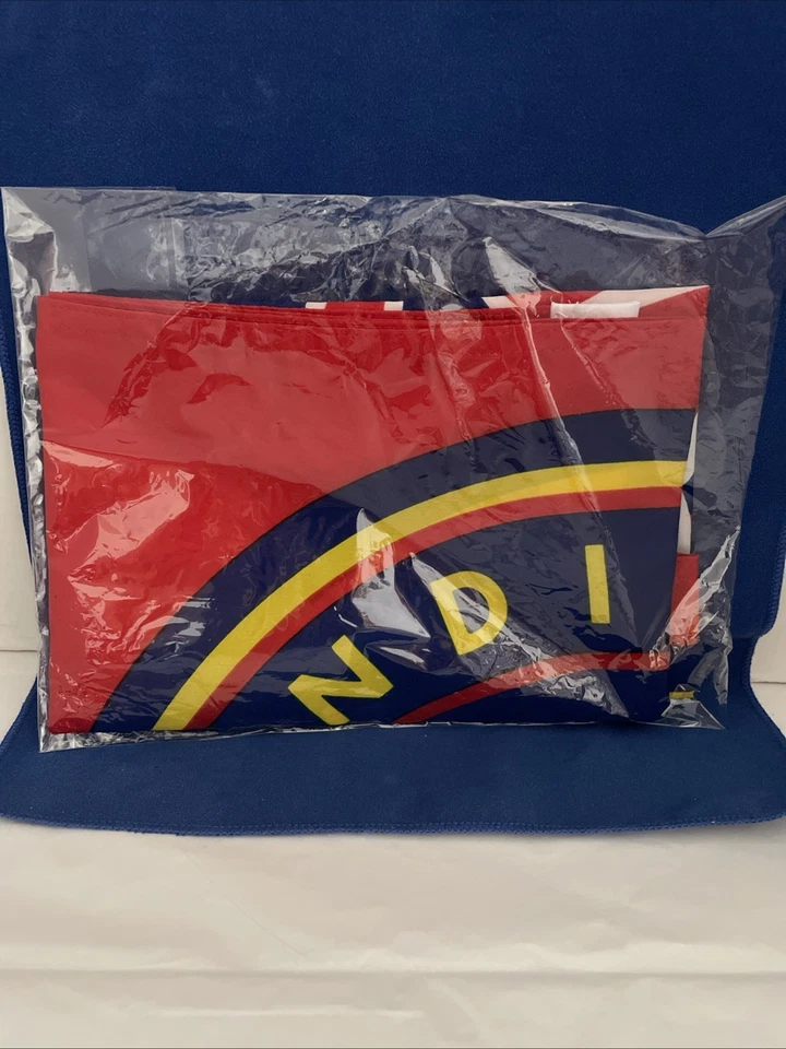 WNBA Indiana Fever Logo 3' x 5' Deluxe Flag New in Package - Image 2 of 3