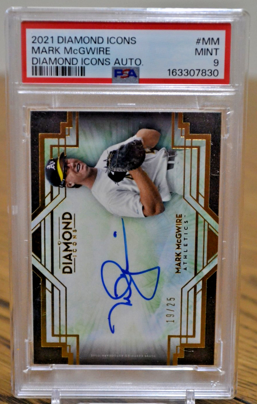 2021 Topps Diamond Icons Autograph Mark McGwire #DIA-MM 19/25 PSA 9 MINT