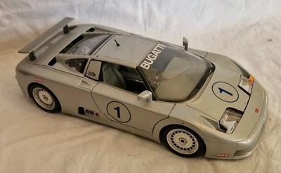 Bugatti 11GB (1991), Burago 1:18 Silber 