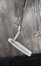 Left Handed Wilson Staff MODEL BL22 with head...
