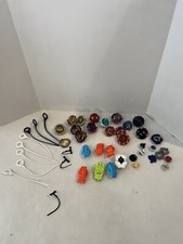 Huge BEYBLADE Lot METAL  Plastic PCS Launchers Driver GOOD