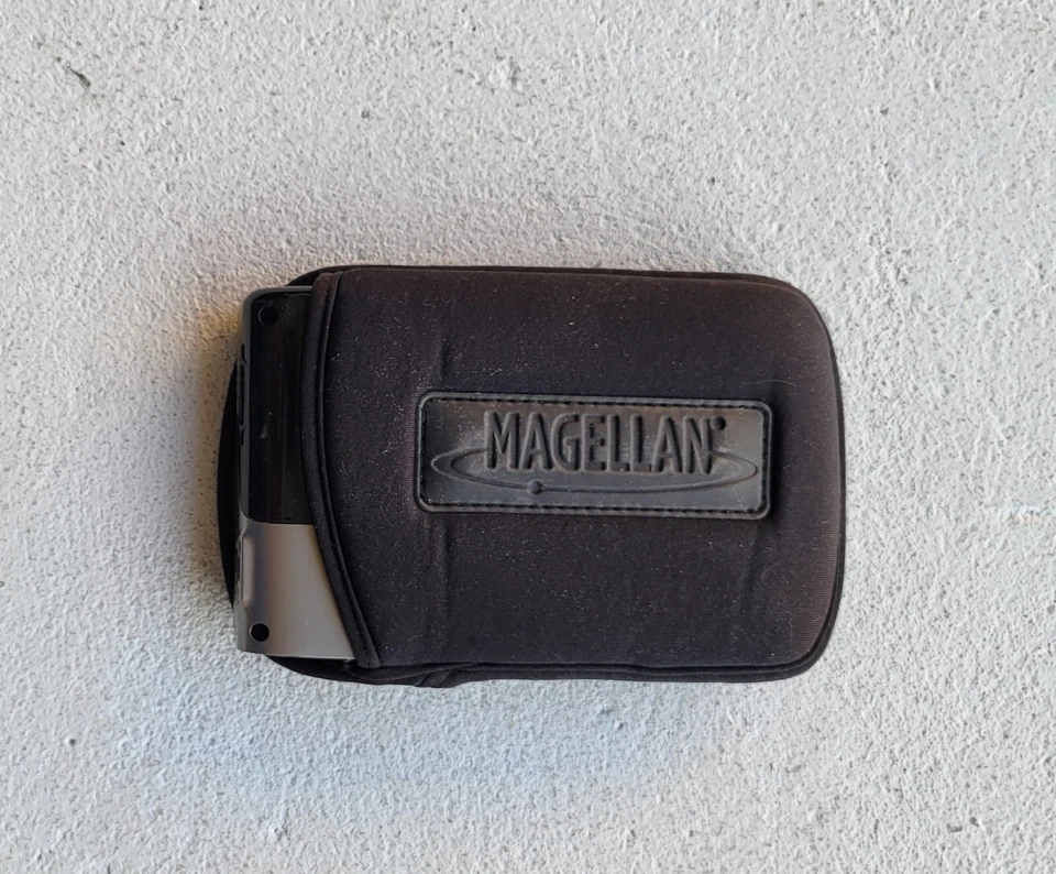 Magellan Maestro 5310 Automotive Car GPS Navigator 4.7" Touch Screen Pre-owned.  - Image 2 of 4