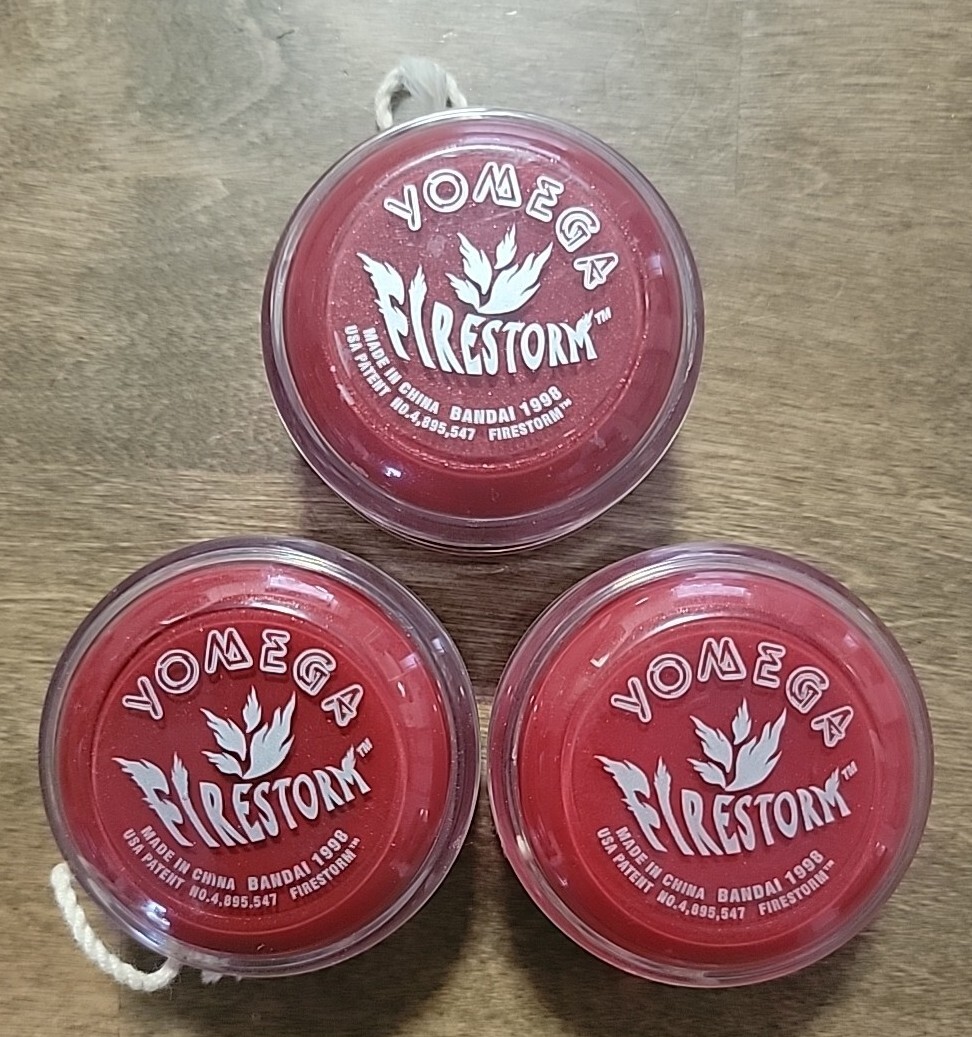 Yomega Firestorm Wing Red Yo-Yo 1998 Bandai Vintage