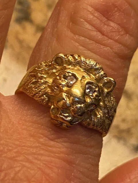 14k Vintage Lion Ring Vintage 14K Yellow Gold Lion Head Ring With