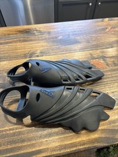 Speedo Nemesis Swim Training Fins Adult Small Mens 5-6 Womens 7-8 Triathalon