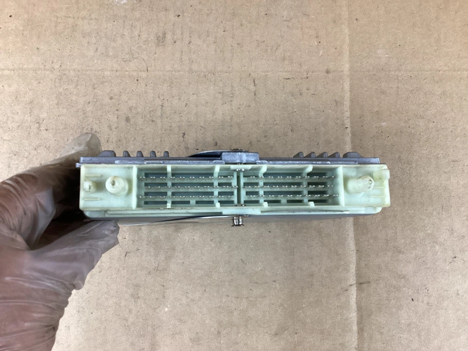 1994 - 1995 Volvo 850 Transmission Computer Control Module TCM P3545864 - Image 2 of 4