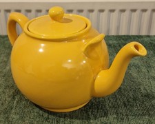 Vintage Arthur Wood Yellow Ceramic Teapot Large In Excellent Condition
