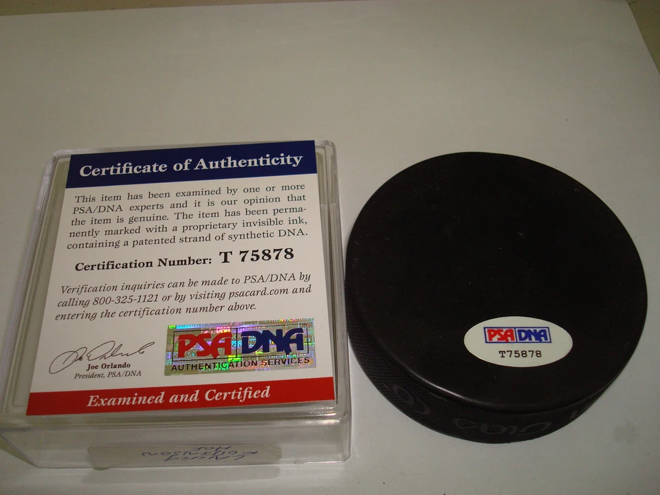 Larry Robinson Signed Hall Of Fame Hockey Puck PSA/DNA Canadiens HOF a - Image 2 of 4