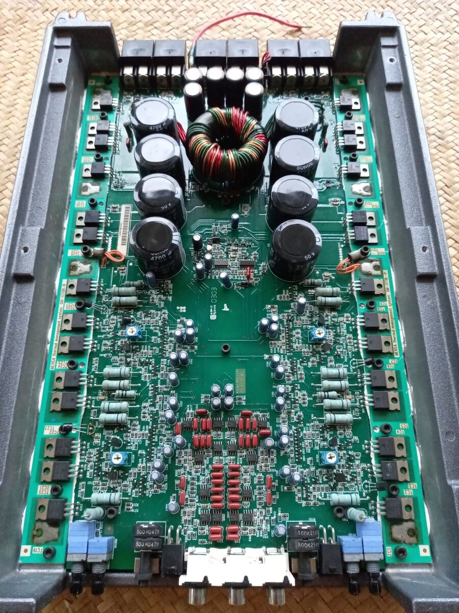 Rockford Fosgate Punch 801X | 4 Channels | Old School Rockford Fosgate Punch 801X | 4 Channels | Old School