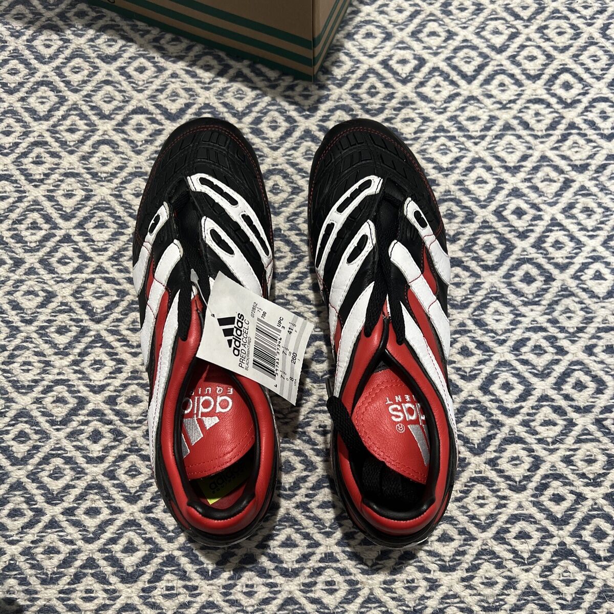 Adidas Predator Accelerator OG 1998 SG Black/Red/White US 8 Adidas Predator Accelerator OG 1998 SG Black/Red/White US 8